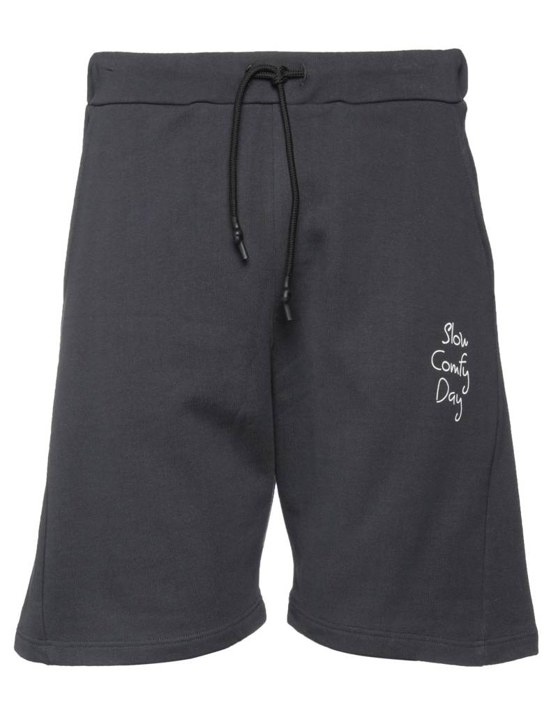 SLOW COMFY DAY Shorts & Bermudashorts Herren Braungrau von SLOW COMFY DAY