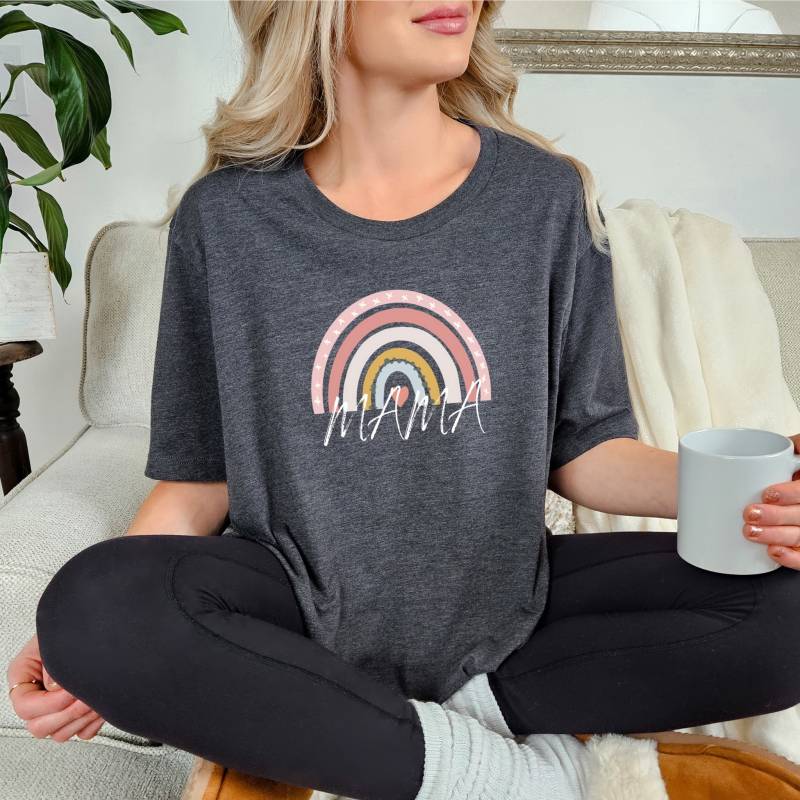 Mom T-Shirt Gift Rainbow Shirt von SLStudioProducts