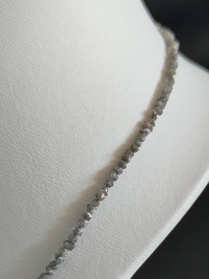 Natural Diamond Beaded Necklace - 42cm | Silver Clasp Hand-Finished in Germany von SLalwaniGermany