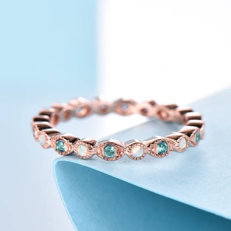 14K Rose Gold Eternity Band Opal & Alexandrit Stacking Ring von SLoveDO