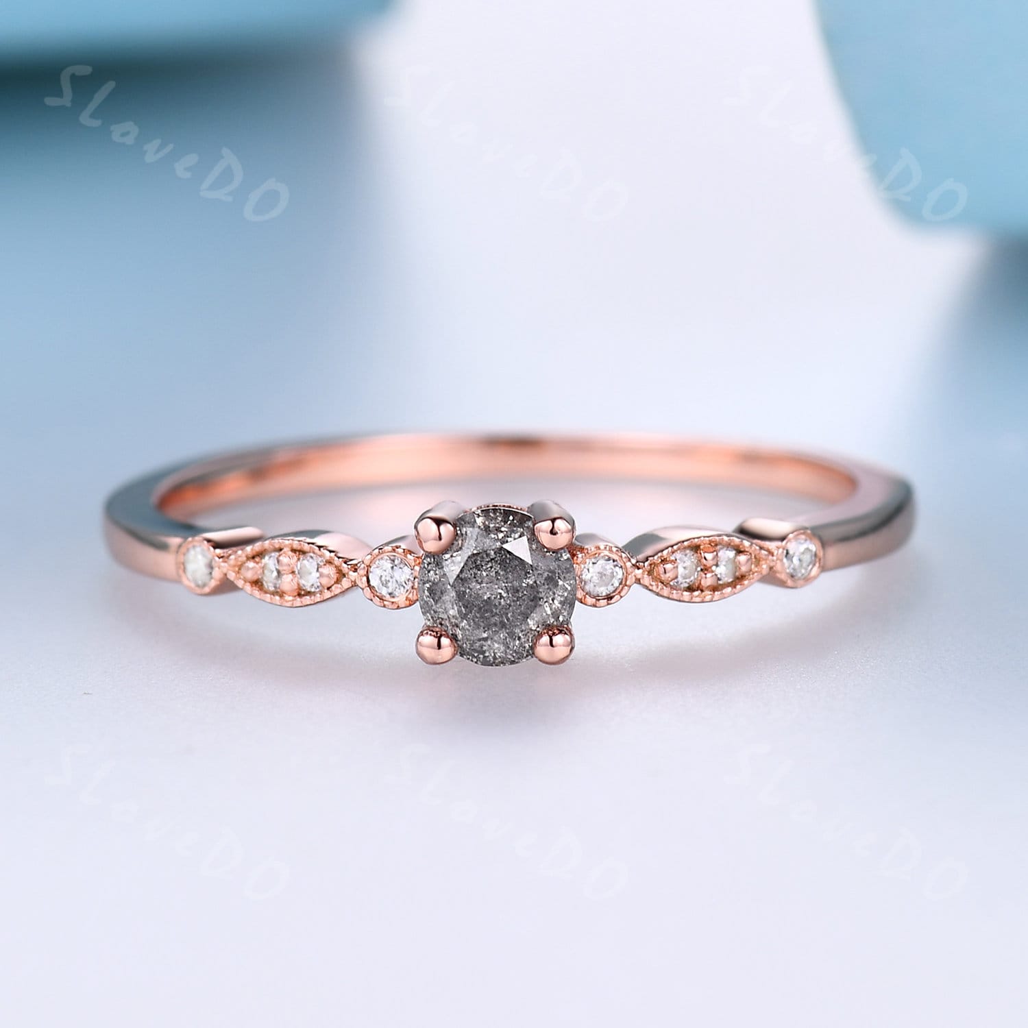 Art Deco Salz Und Pfeffer Diamant Verlobungsring Zierliche Versprechen Ring Stapelring Roségold Grau Stein Passende Band Jubiläum Geschenk von SLoveDO