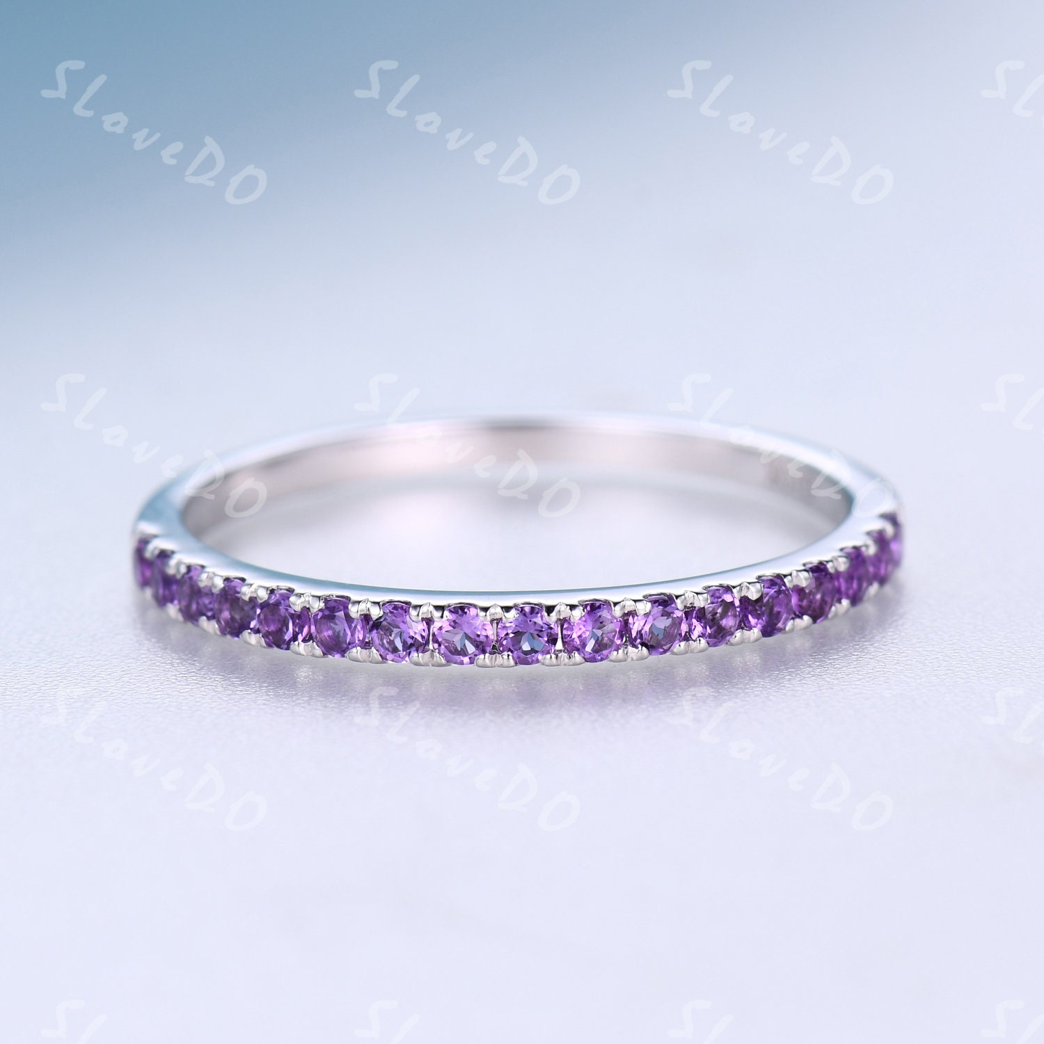 Halbe Ewigkeitsband, Amethyst-Ring, Edelstein-stapelring, 1, 5 Mm Lila Amethyst, 14 Karat Weißgold, Jubiläumsgeschenk, Alltäglicher Ring von SLoveDO