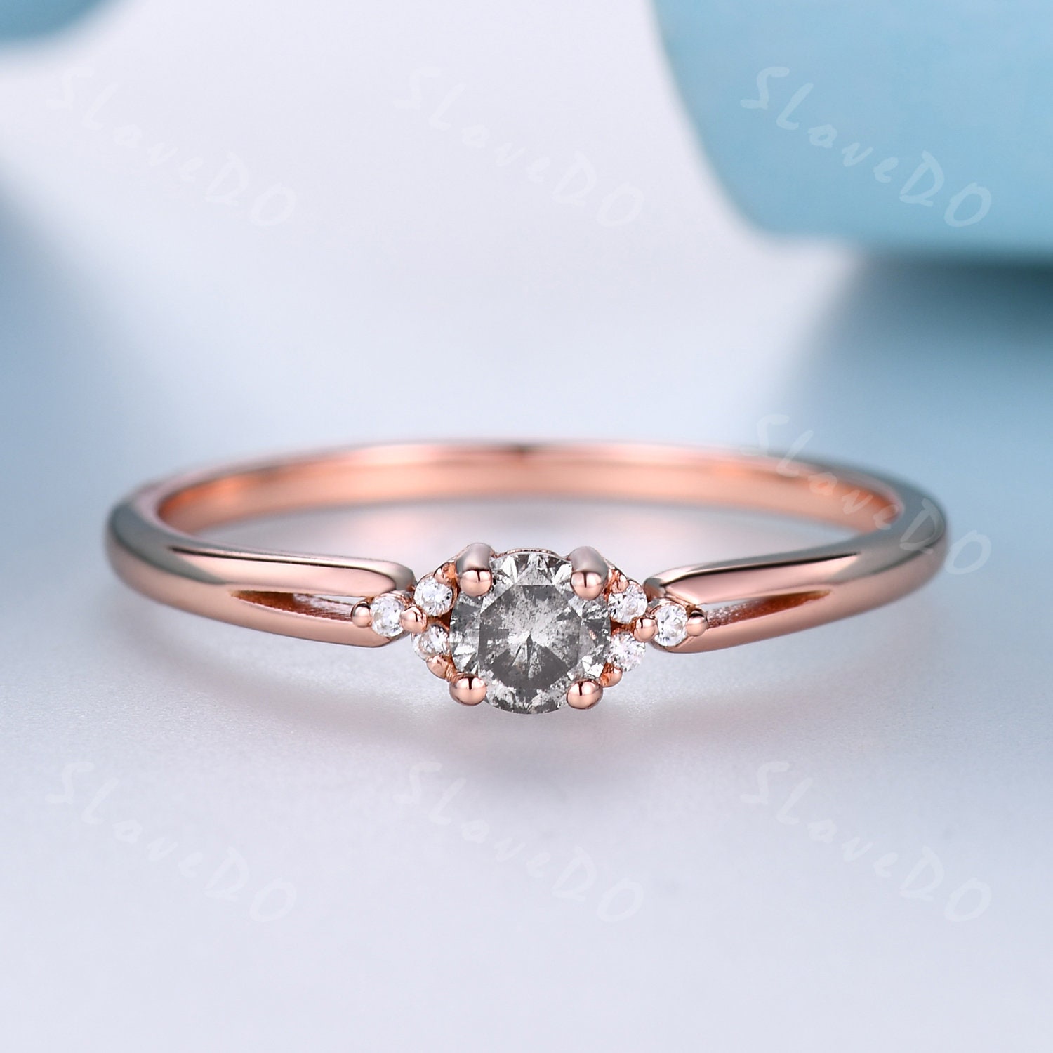 Salz Und Pfeffer Diamant Verlobungsring Damen Zierliche Ring Stapelring 14K Roségold Passende Band Jubiläum Geschenk Für Sie von SLoveDO