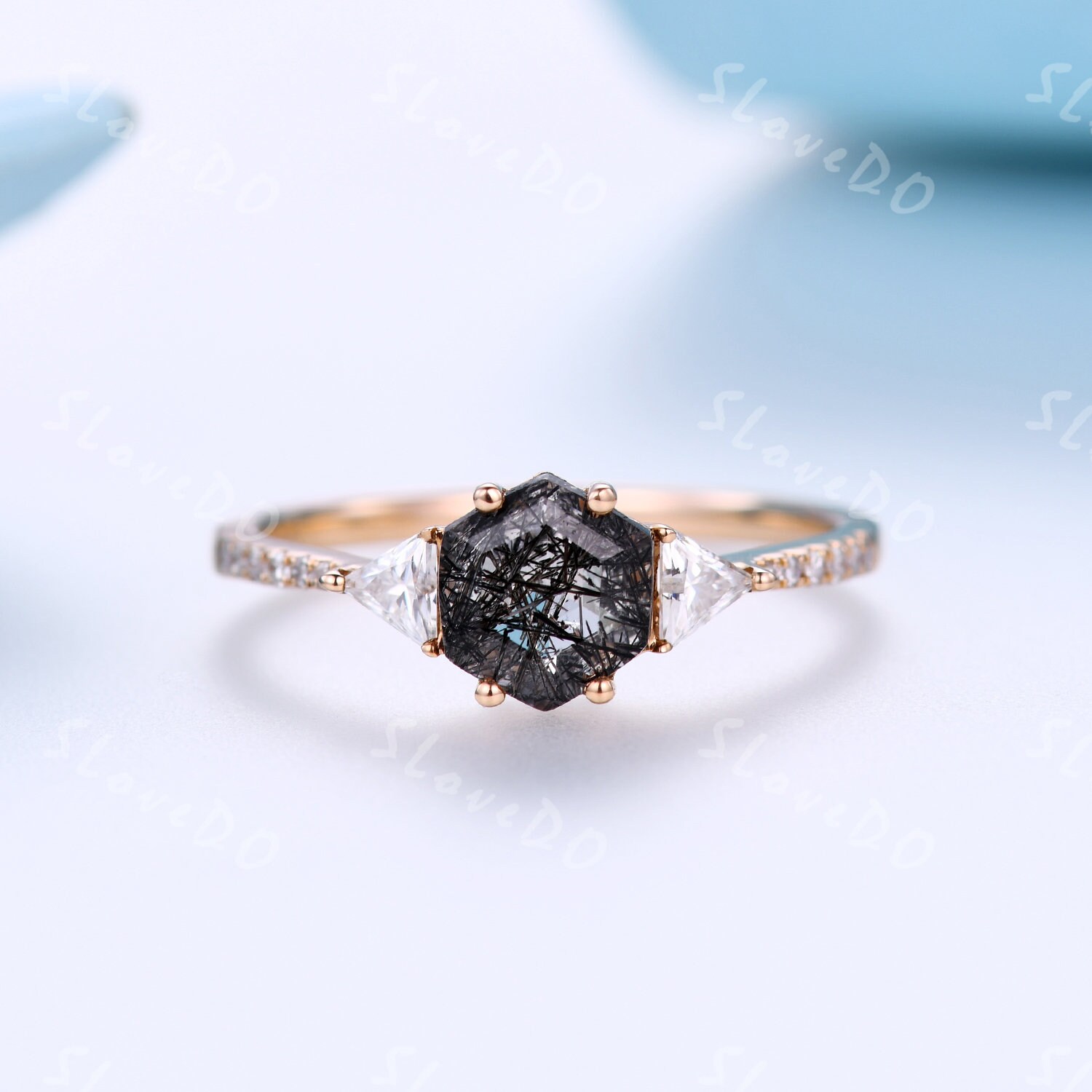 Vintage Hexagon Cut Schwarz Rutilquarz Ring, Moissanit Diamant Farbband, Schwarzer Edelstein Ring, Drei Stein Ring, Jahrestag Ring Geschenk von SLoveDO