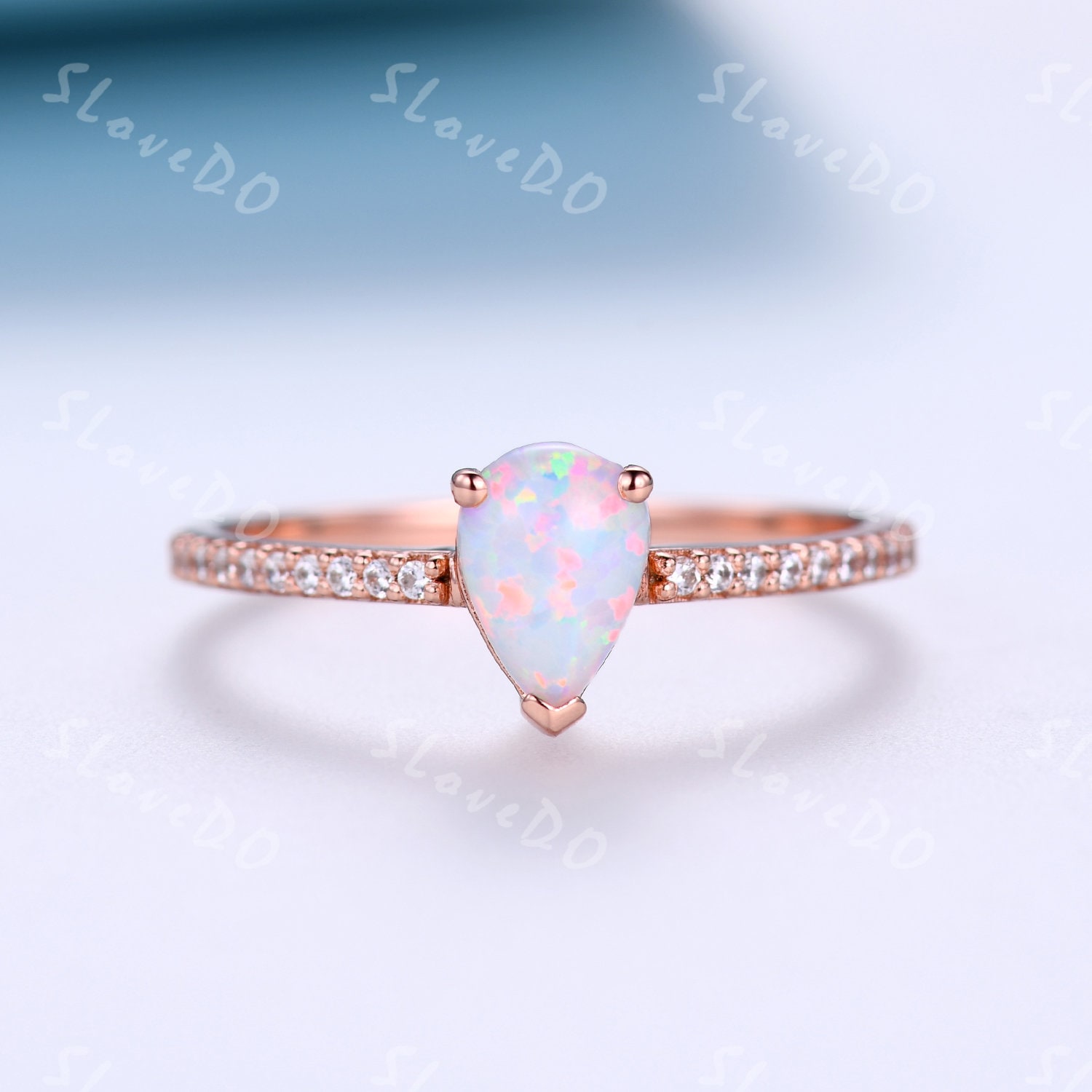 Weiße Opal Verlobung Rin, 14K Massive Gold Ringe, Frauen Art Deco Stapelband, Oval Cut Braut Set, Einzigartiges Geschwungenes Hochzeitsband von SLoveDO