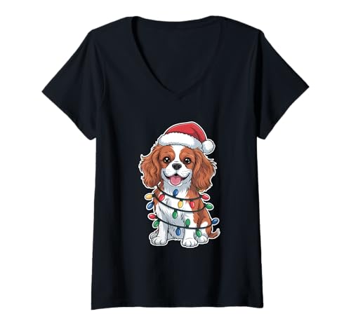 Damen Cavalier King Charles Spaniel Wrapped In Christmas Lights T-Shirt mit V-Ausschnitt Damen Cavalier King Charles Spaniel Wrapped In Christmas Lights T-Shirt mit V-Ausschnitt von SMAK