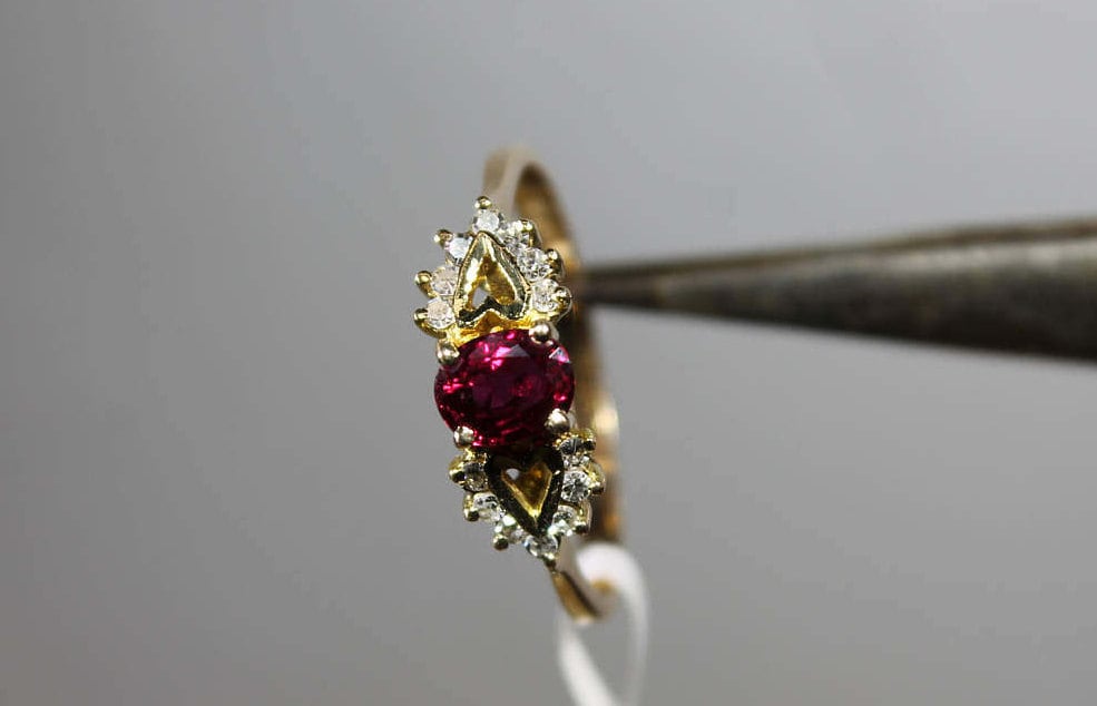 Rubin Diamant Gold Vintage Ring von SMBJewelry