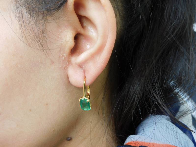 3 Karat Natürliche Smaragd Ohrringe Für Frauen Und Mädchen/14K Gold Mai Birthstone von SMGEMSIndia