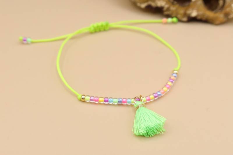 Armband Mit Quaste, Mehrfarbig Luminous, Neon Armband Mit Quaste, Mehrfarbig Luminous, Neon von SMIRAccessoires