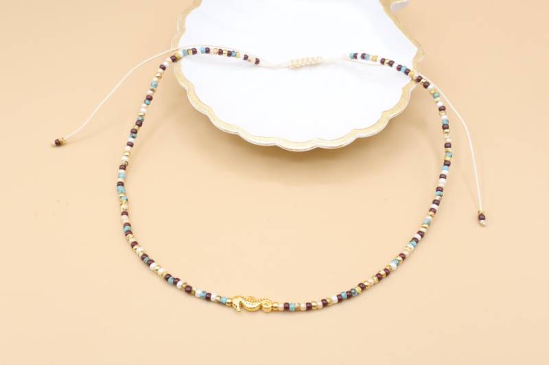 Filigrane Halskette, Seepferdchen von SMIRAccessoires