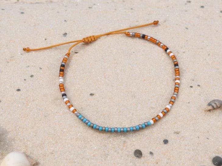 Filigranes Fußband Mit Mini Glasperlen von SMIRAccessoires