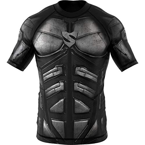 SMMASH Dark Knight Rashguard Junge Kampfsport Kurze, Kids Sport Longsleeve Atmungsaktiv und Leicht, Sportoberteile Kinder für MMA, Krav MAGA, Slim Fit Funktionsshirt, Hergestellt in der EU (L) von SMMASH