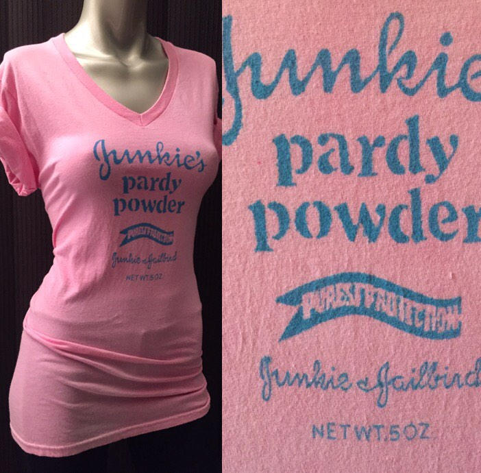 Junkies Party Pulver Unisex Pop Art Urban Graffiti Soft V-Ausschnitt T-Shirt S von SMVinc