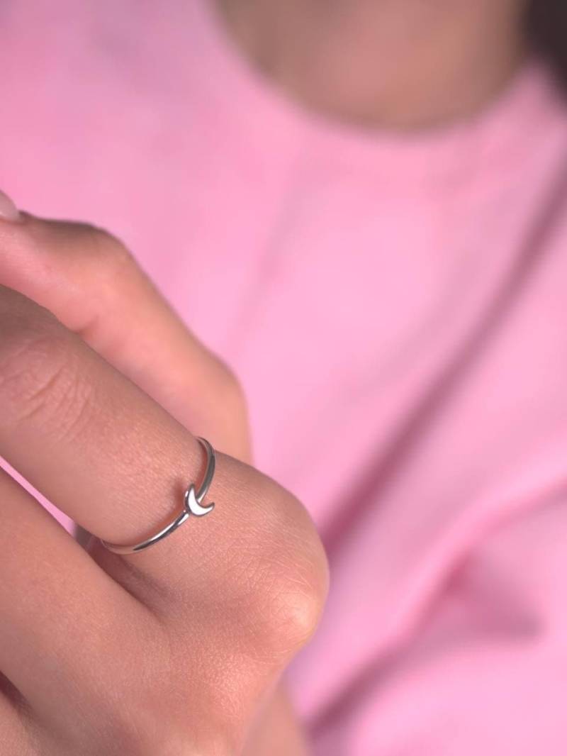 Mond Ring Mit Band-Gold Ring-stapeln Ring-Zierlicher Ring-Minimalist Ring-Mond Schmuck-Minimalist Schmuck-Celestial Schmuck von SMinimal