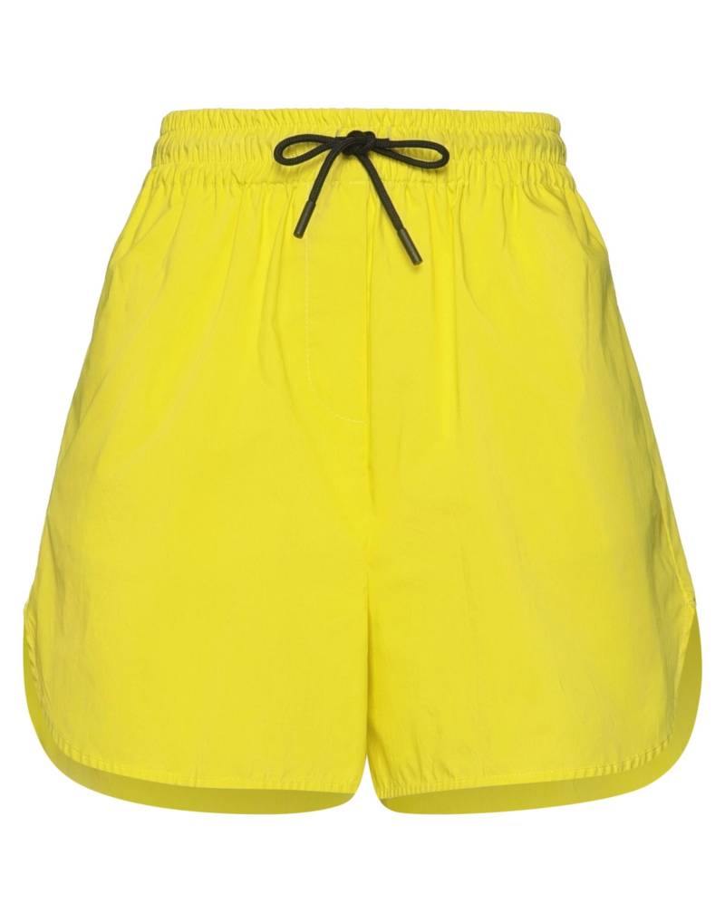 SOLOTRE Shorts & Bermudashorts Damen Gelb von SOLOTRE