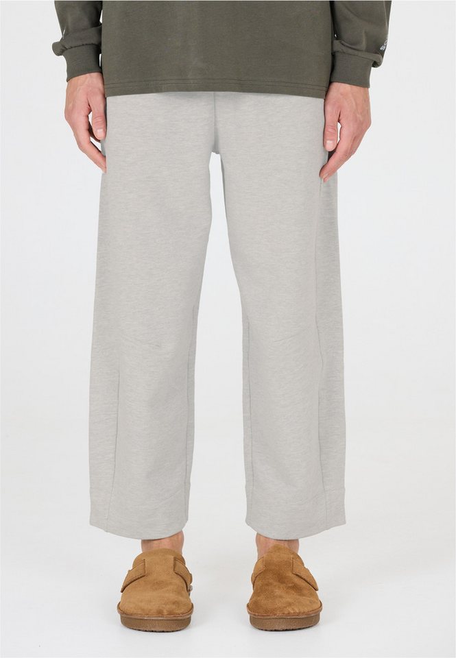 SOS Sporthose Ramiu mit weichem und frischem Tragegefühl von SOS