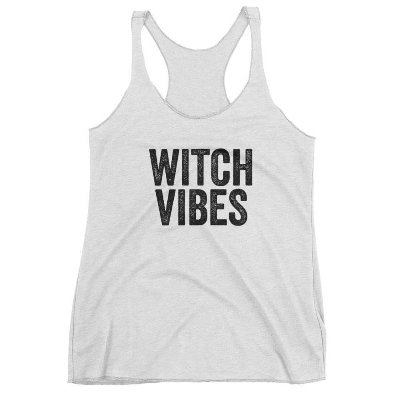 Hexe Vibes - Witzig Halloween Frauen Racerback Tank von SOTMSHIRTS