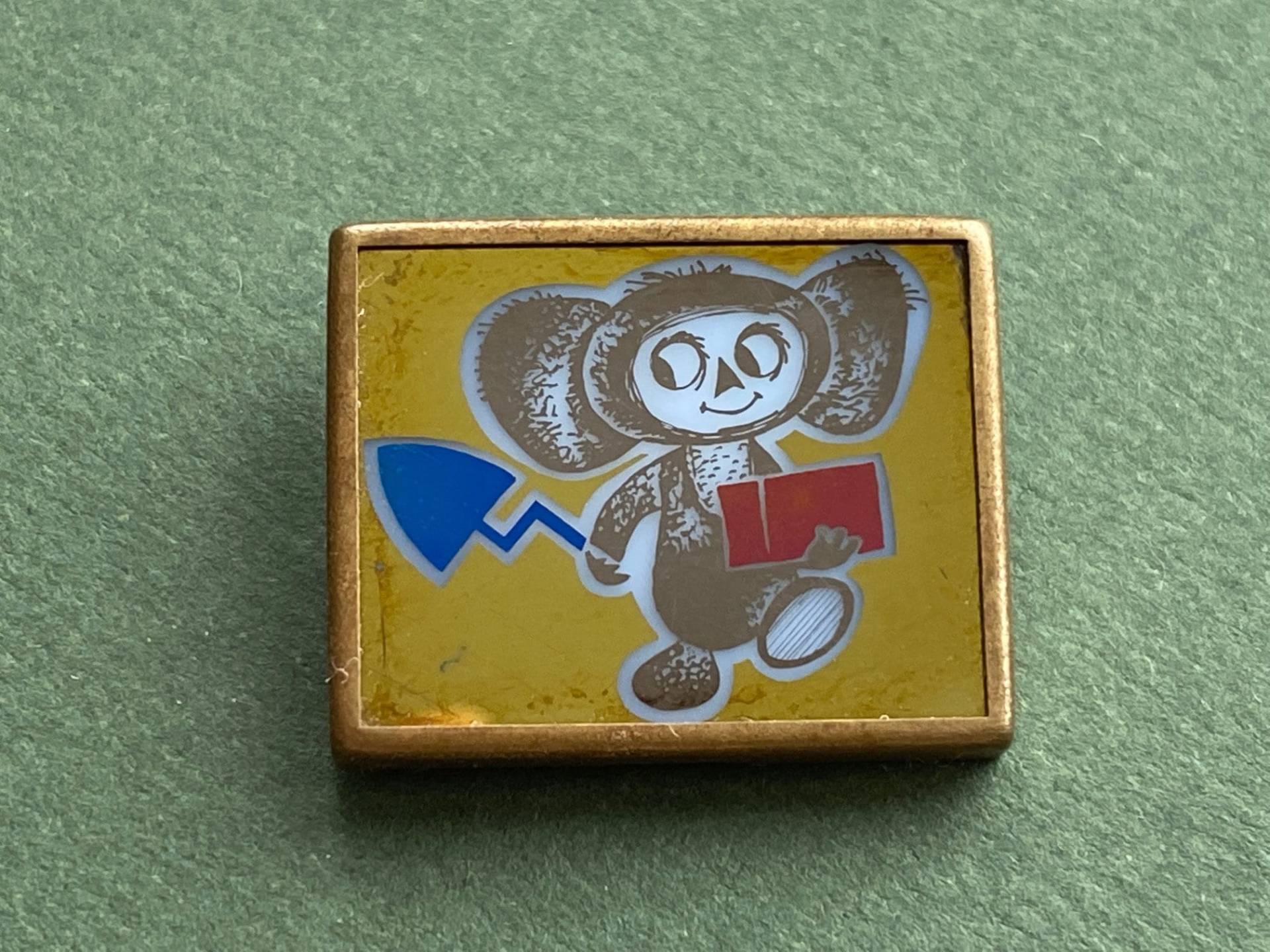 Cheburashka Anstecknadel. Kinder-Anstecker. Vintage Kinder-Sowjet-Pin-Abzeichen, Made in Udssr, 1980Er Jahre von SOVOK