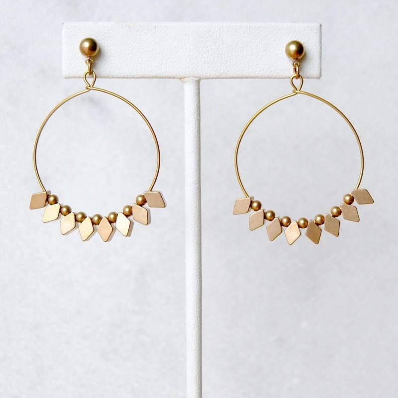 Liebling Diamant Creolen | Große Boho Ohrringe Mit Messingperlen Statement von SPARKLEFARM