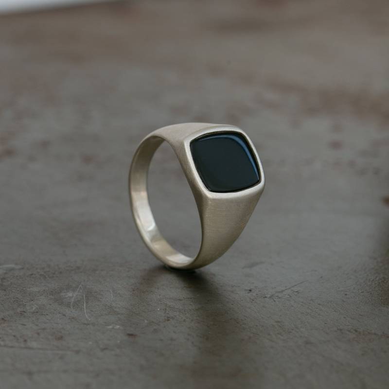 Matt Sterling Silber Herren Siegelring, Schwarzer Onyx Edelstein von SPIRITworkshopStore