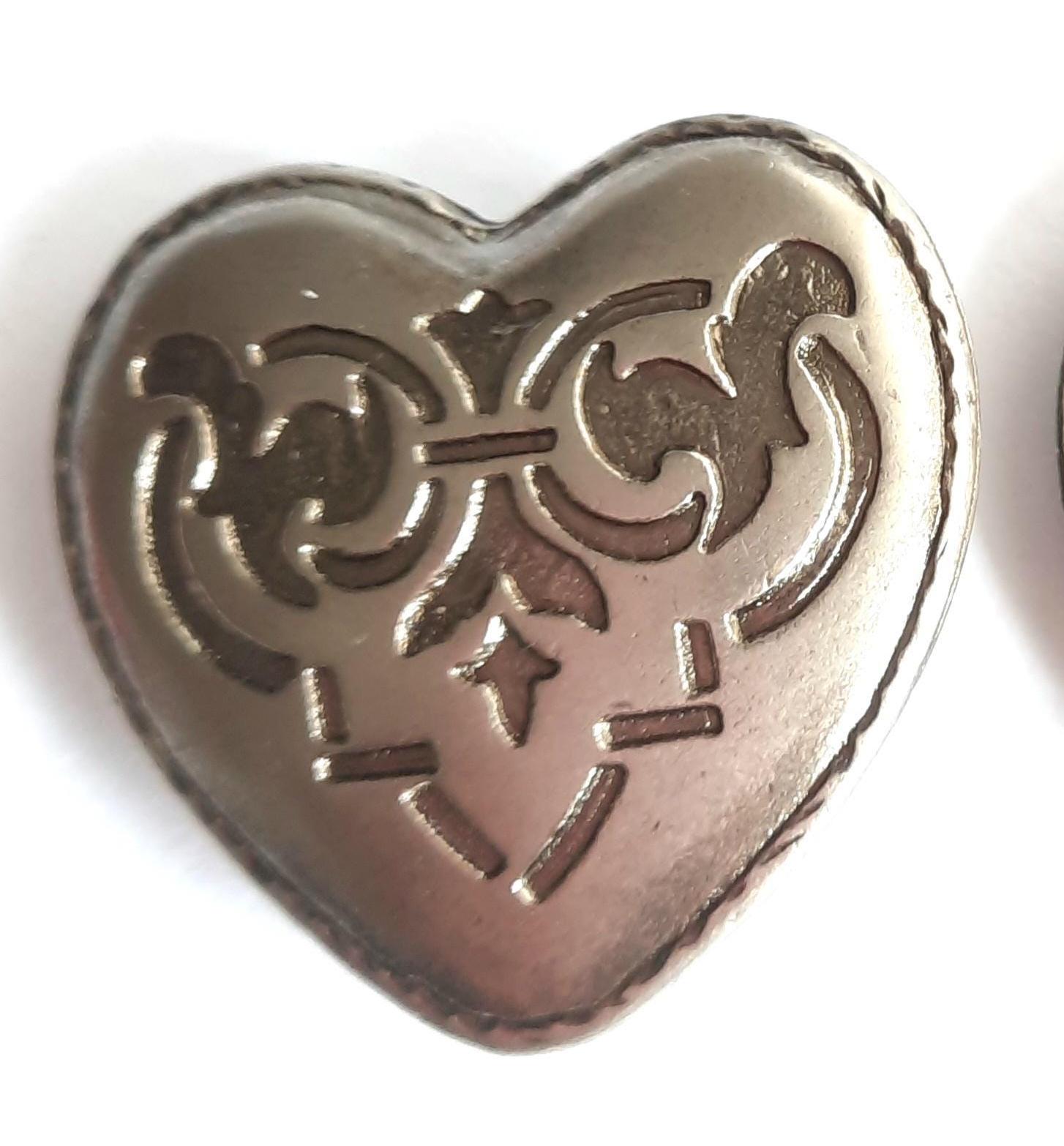 Tracht-Gürtelschnalle in Herzform Mit Fleur-De-Lis - Bzw. Lilienmuster Der Metallfarbe Altsilber Für Gurtbreiten Von 30 Mm, 29G von SPITZaufKNOPF