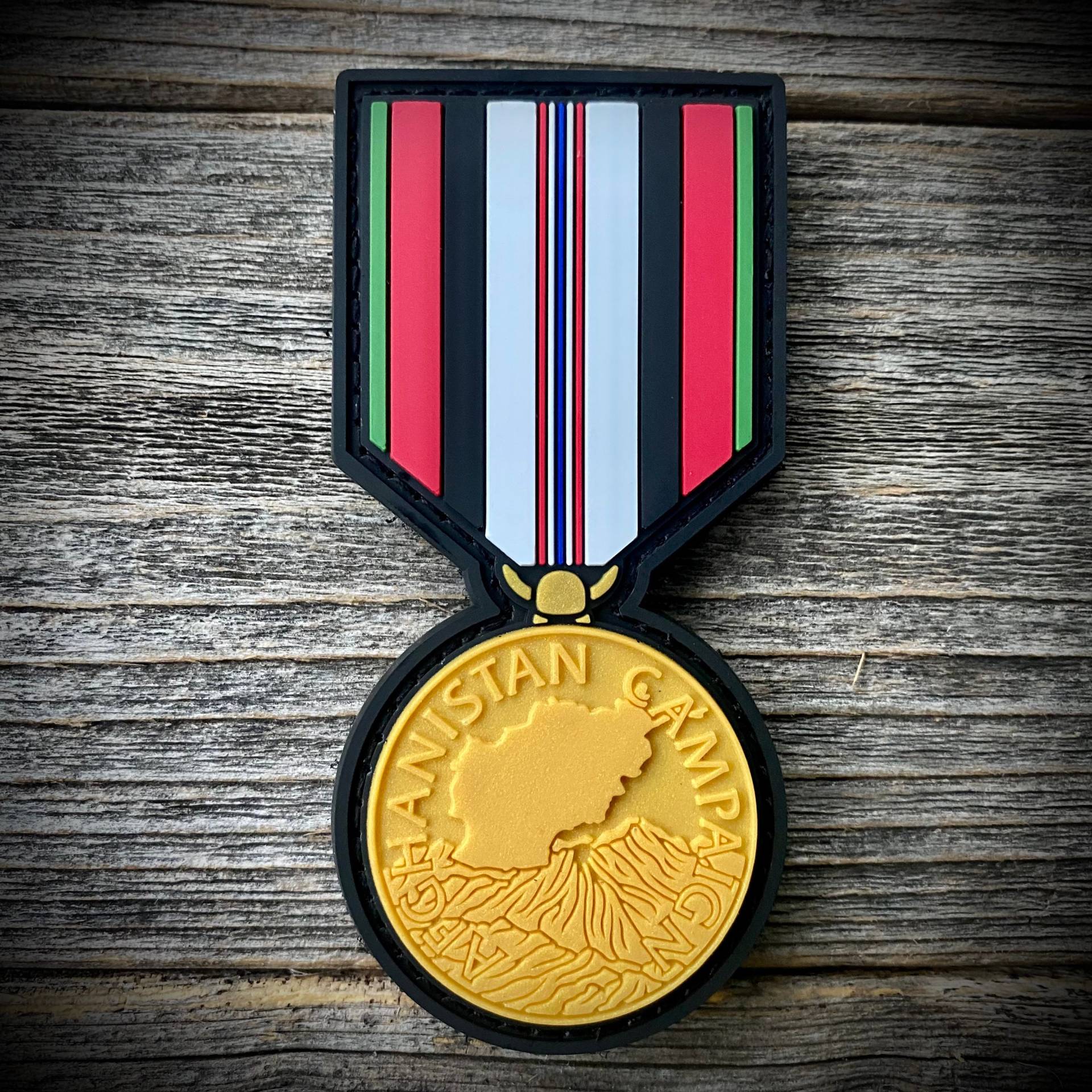 Afghanistan Wahlkampf Medaille Aufnäher - Us Militär Army, Navy, Marine Corps, Air Force Gold Metallic Pvc Klettverschluss Auf Der Rückseite von SRPatchCo