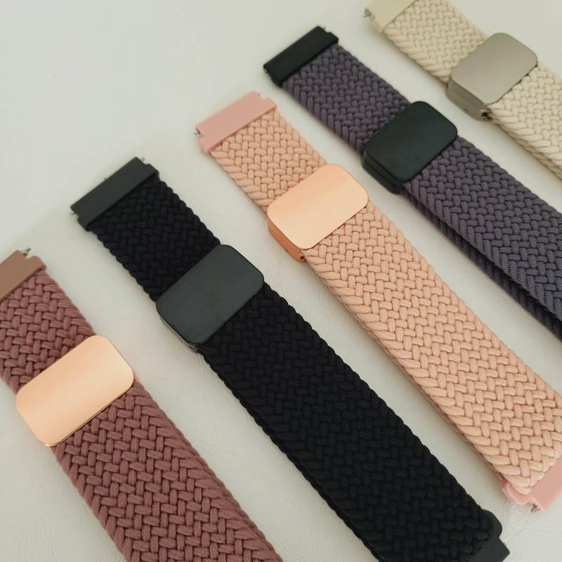 Verstellbares Geflochtenes Nylon Solo Loop Armband Magnetisch Für Samsung Galaxy Uhr 4/5/6/5 Pro/6 Classic/Gear S3/Active 2;huawei Gt 2E 3 4 von SSAccessoriesDE