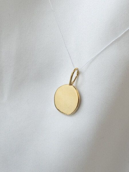ST'ATOUR THEIDA – organischer Anhänger 10 mm aus recyceltem Silber oder Gold von ST'ATOUR
