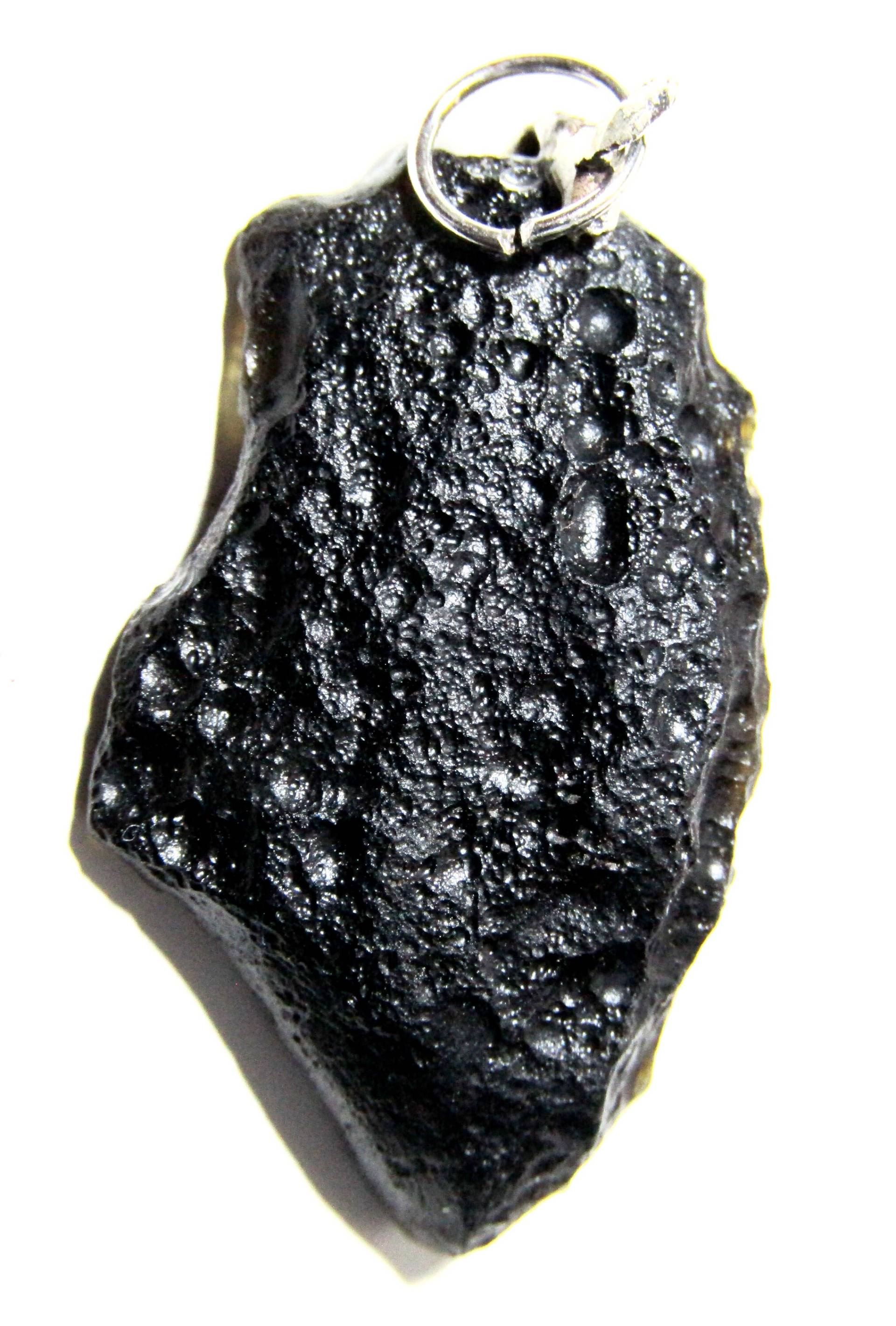Schwarzer Meteorit-Anhänger | Tektit in Form Des Steins Schwarzer Meteorit-Anhänger | Tektit in Form Des Steins von STANDofSTONES