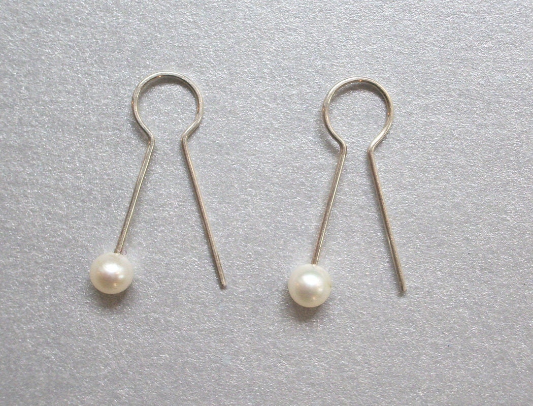 Ohrringe "Pearl-Token" Silber 925 G Star Design Und Naturperlen Ohrringe "Pearl-Token" Silber 925 G Star Design Und Naturperlen von STELLAGdesign