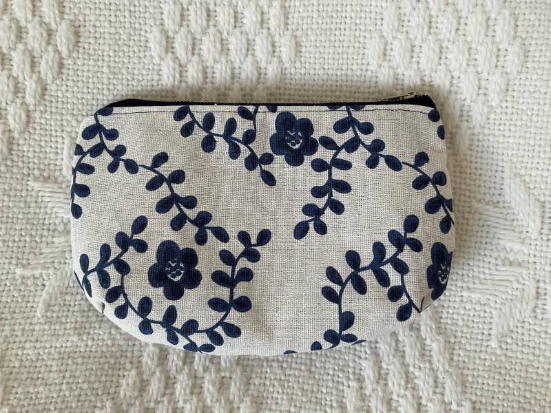 Kosmetiktasche Halbrund Kosmetiktasche Halbrund von STOFFEundSTIL
