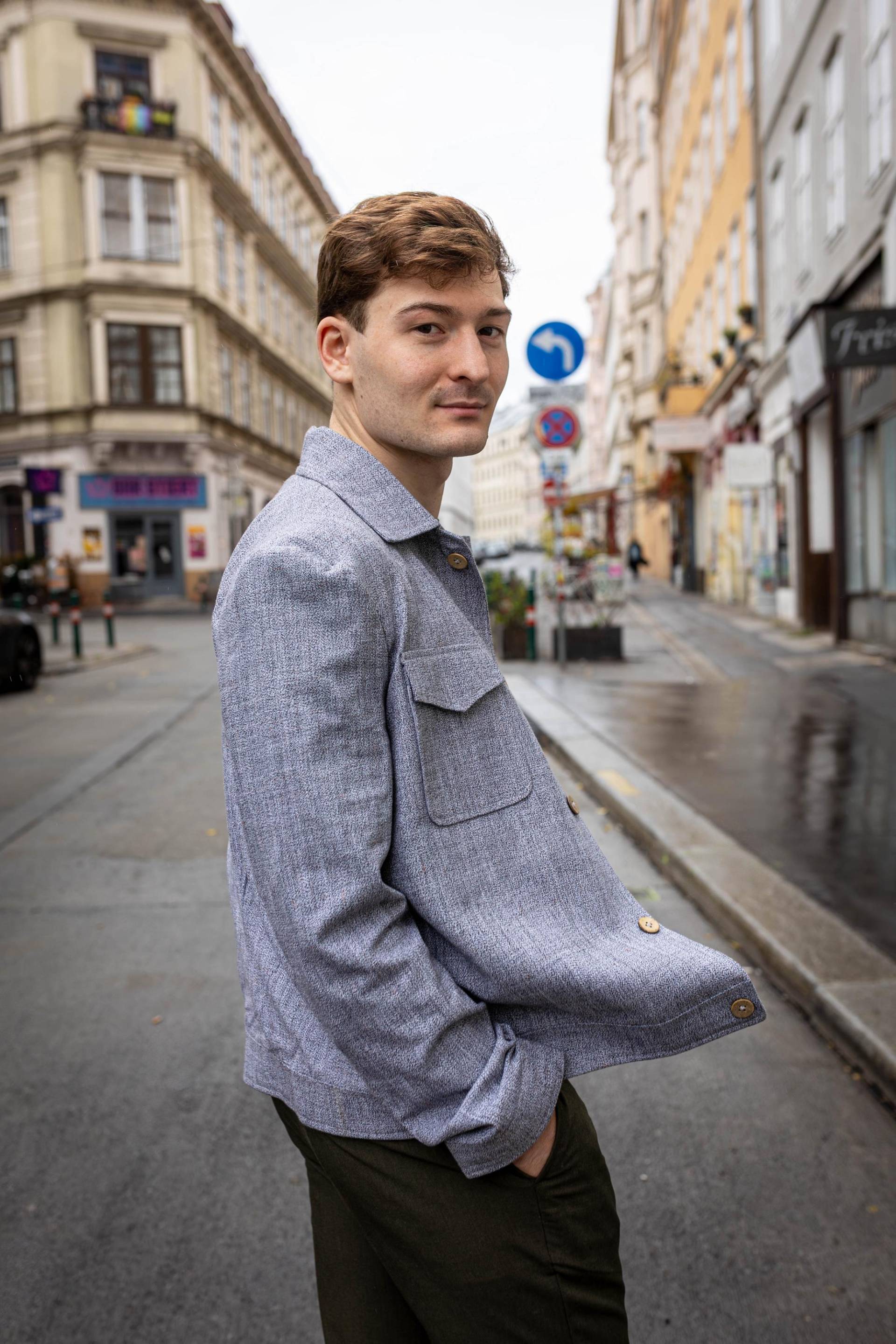 Handgewebter Yak Wolle Blend | Unisex Überhemd Kastenförmig von STOVARIA