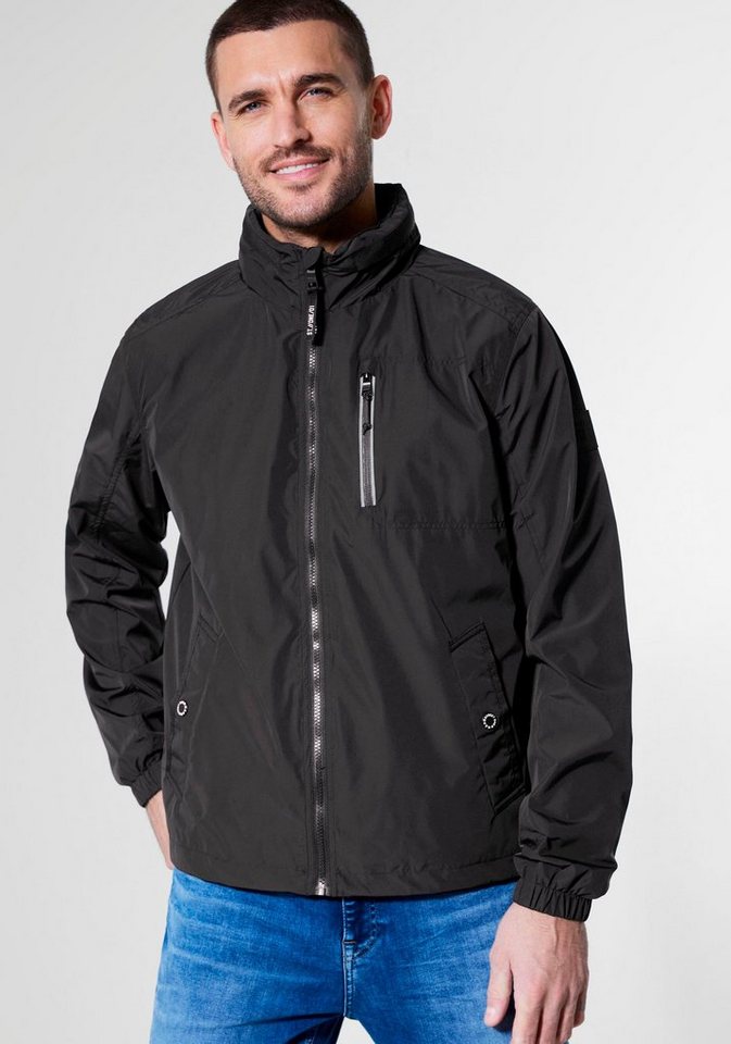 STREET ONE MEN Windbreaker mit reflektierenden Akzenten auf der Zipper-Brusttasche von STREET ONE MEN