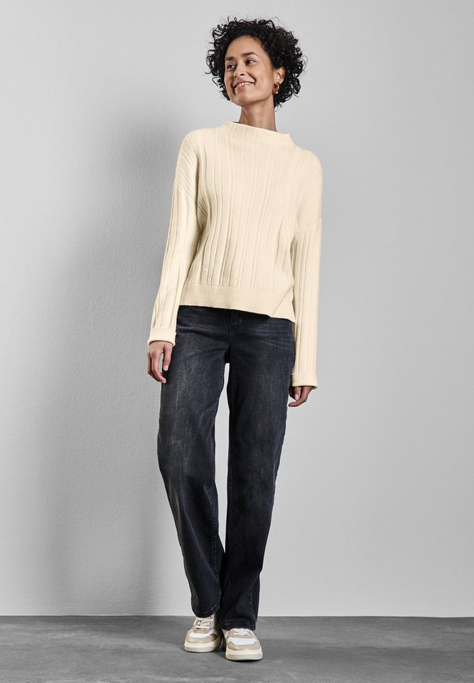 STREET ONE Strickpullover aus softem Materialmix von STREET ONE