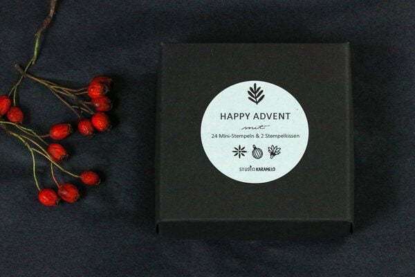 STUDIO KARAMELO HAPPY ADVENT Weihnachts-Stempel Set mit Stempelkissen | gold +silber von STUDIO KARAMELO