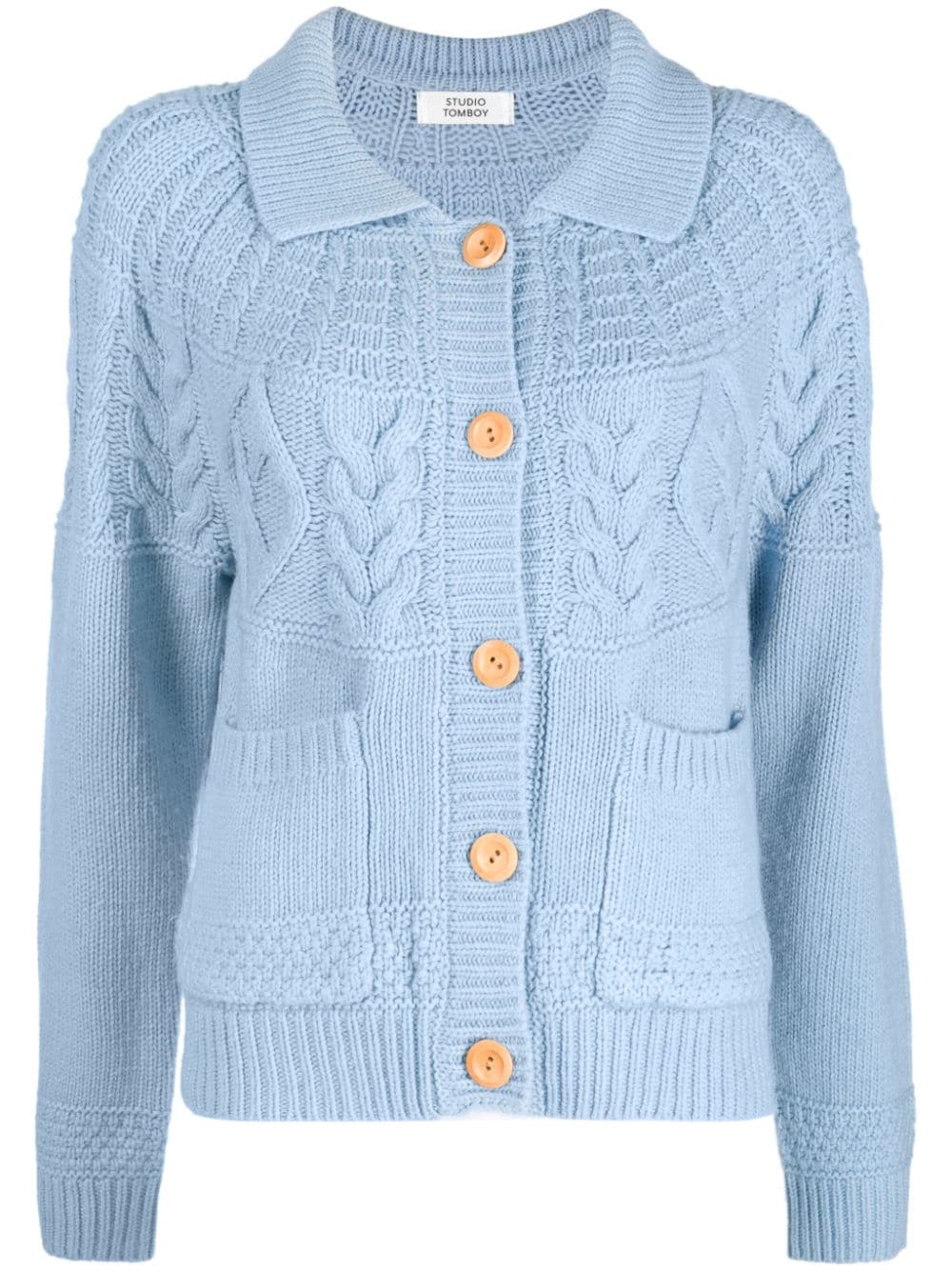 STUDIO TOMBOY Cardigan mit Zopfmuster - Blau von STUDIO TOMBOY