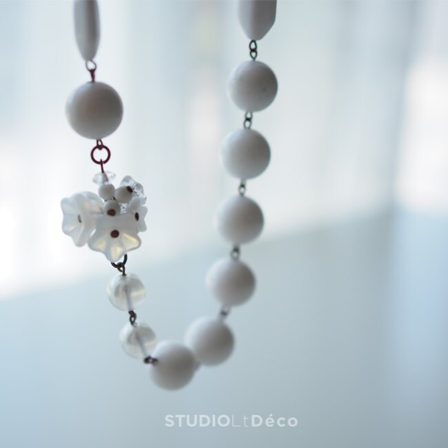 Kette Queen's Good Old Days Necklace | Snow - N036 Kette Queen's Good Old Days Necklace | Snow - N036 von STUDIOLtDeco