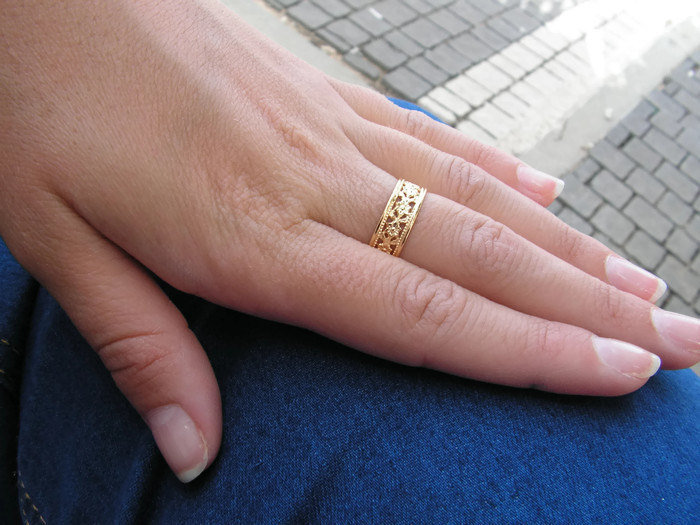 Goldring. Florales Goldband. Eleganter, Trendiger Goldener Blumenring. Zierlicher Blumenschmuck. Goldschmuck. Brautjungferngeschenk von STarLighTstudiO3