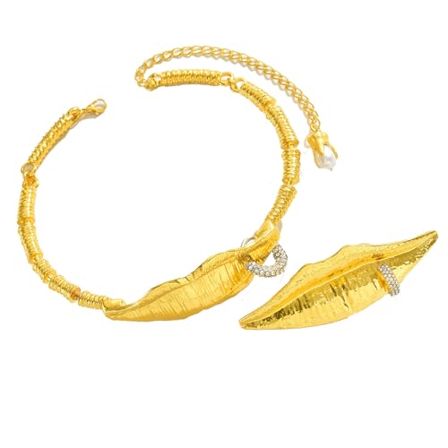 Geometrische Lippen Design Strasssteine Halskette Und Ringe Set Legierung Leichter Schmuck Für Frauen Alltag Oder Besondere Anlässe Funkelnde Lippenschmuck Kollektion von SUMMITDRAGON