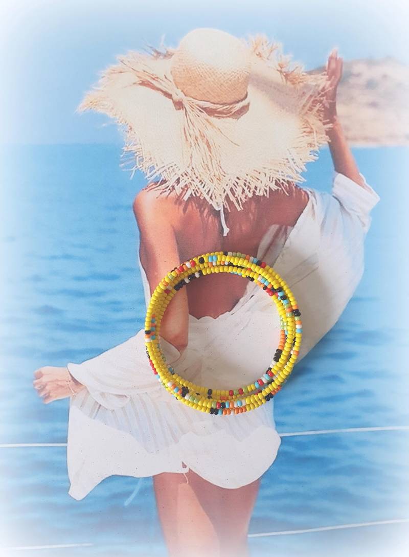 Mehrreihiges Armband Aus Bunten Rocailles-Perlen von SUNLIGHTTROPICAL
