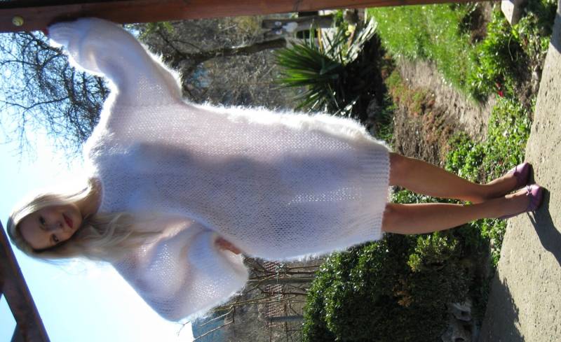 Fuzzy Handgestrickt Mohair Pullover Kleid Lässig Handgefertigte Tunika Von Supertanya von SUPERTANYA