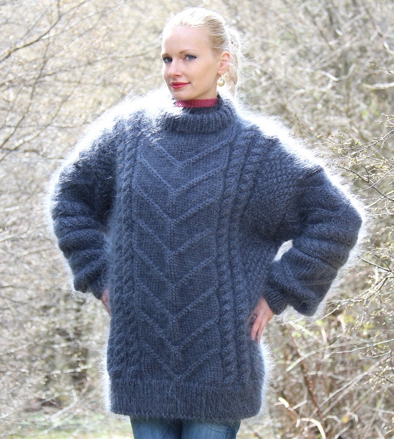 Kabelstrickpullover Handgestrickter Dicker Mohairpullover Fuzzy-Pullover Von Supertanya von SUPERTANYA