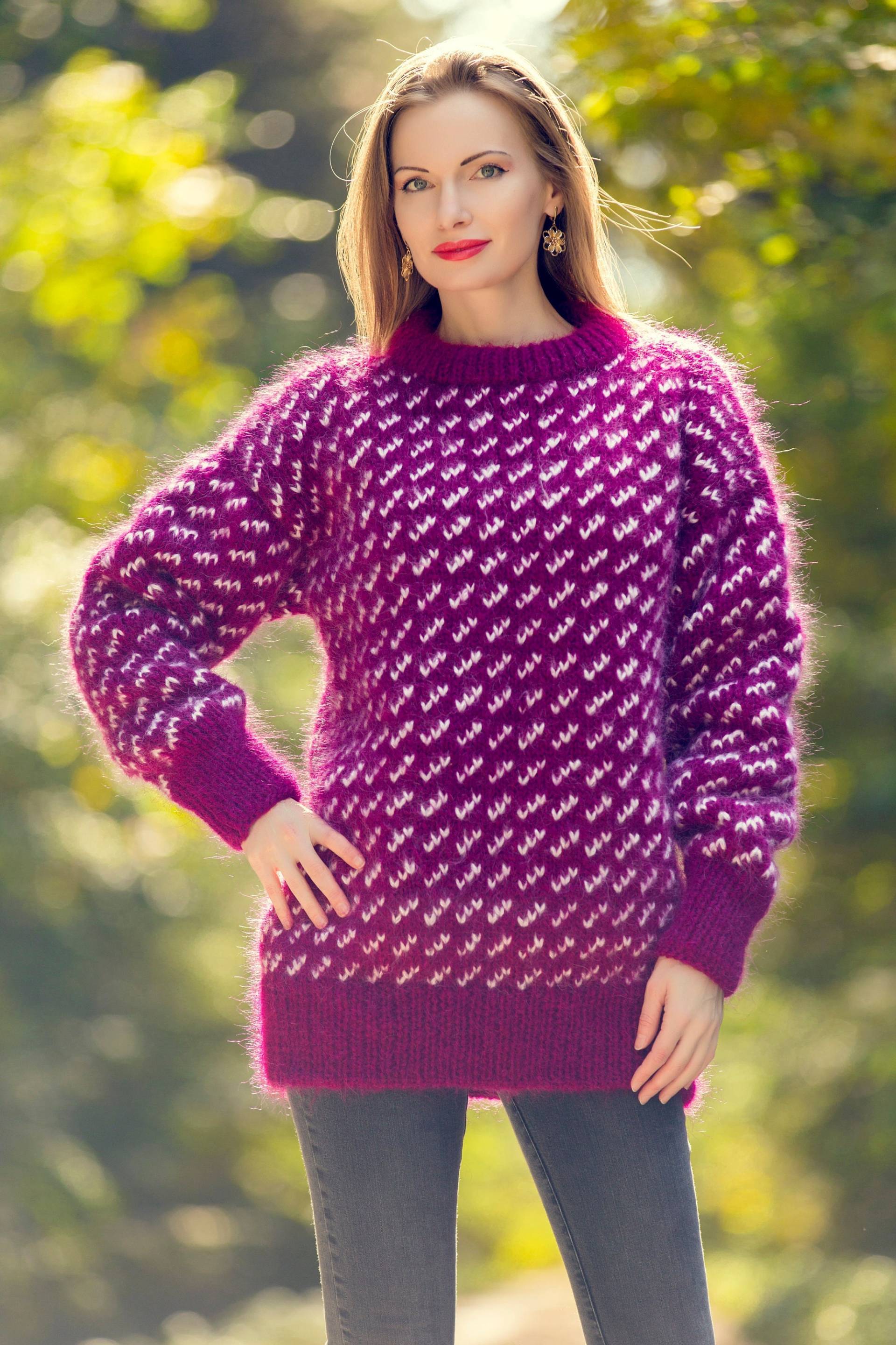 Ready To Ship Icelandic Sweater von SUPERTANYA