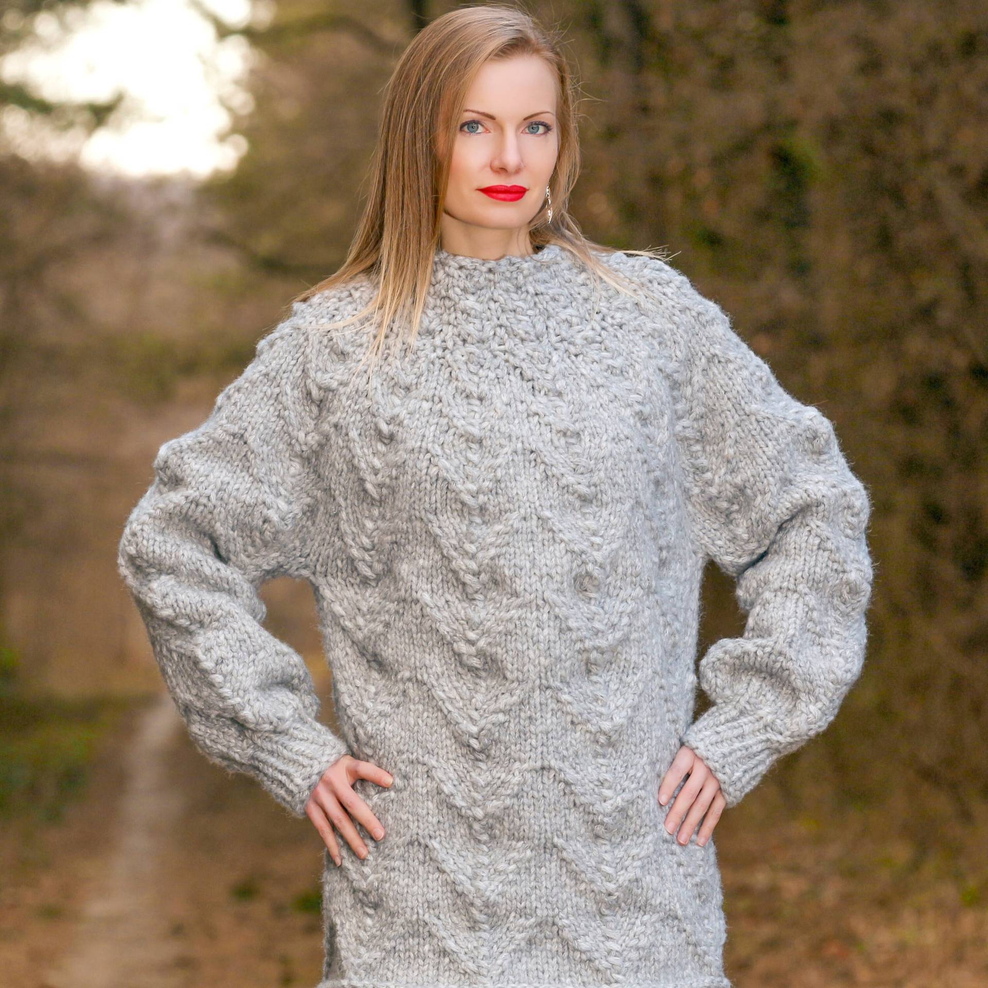 White Wool Sweater von SUPERTANYA