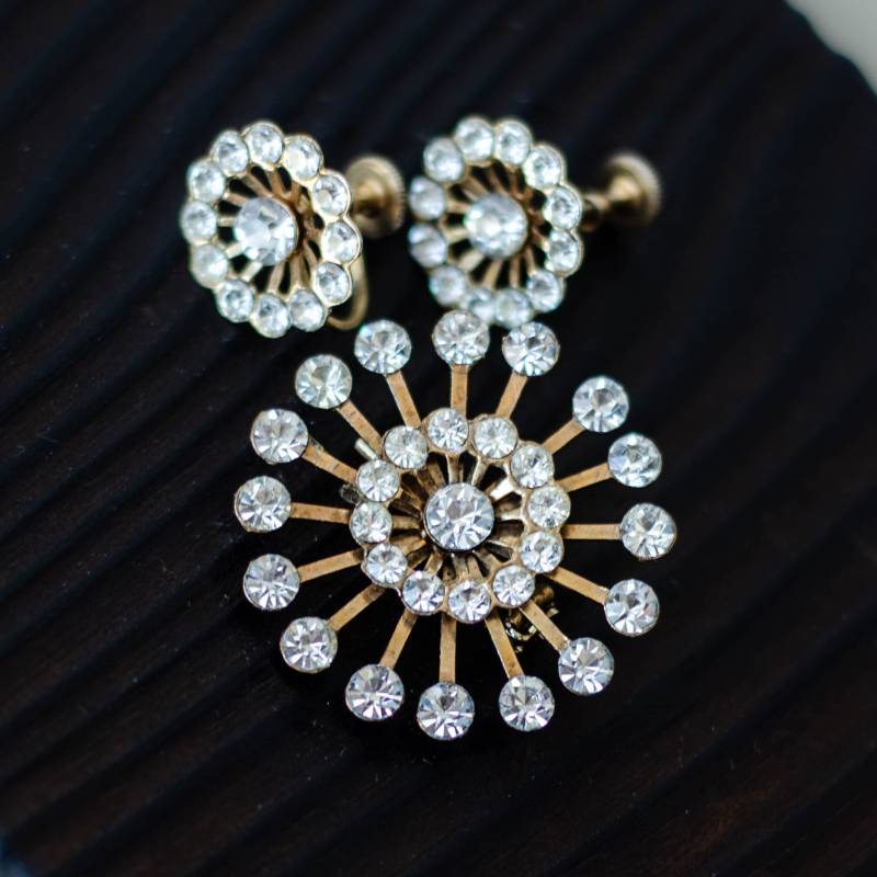 Brautschmuck Set Starburst Ohrringe Und Kleine Vintage Brosche von SURstudio