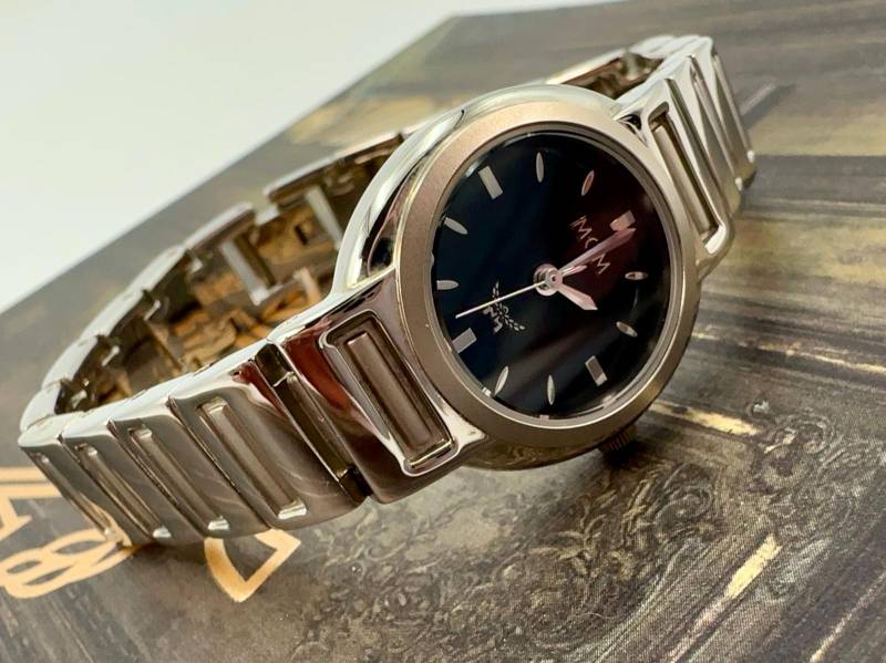 Mcm Damen Armbanduhr Watch Uhr Swiss Made Steel Silber von SVELUXE