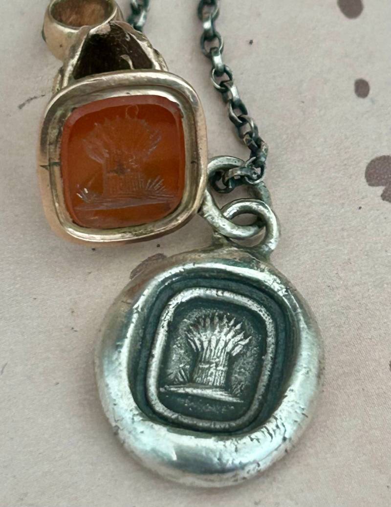 Ernte Deine Träume, Antiker Wachssiegelabdruck, Anhänger Und Kette Aus 100 % Sterlingsilber Ernte Deine Träume, Antiker Wachssiegelabdruck, Anhänger Und Kette Aus 100 % Sterlingsilber von SWALKDESIGNS