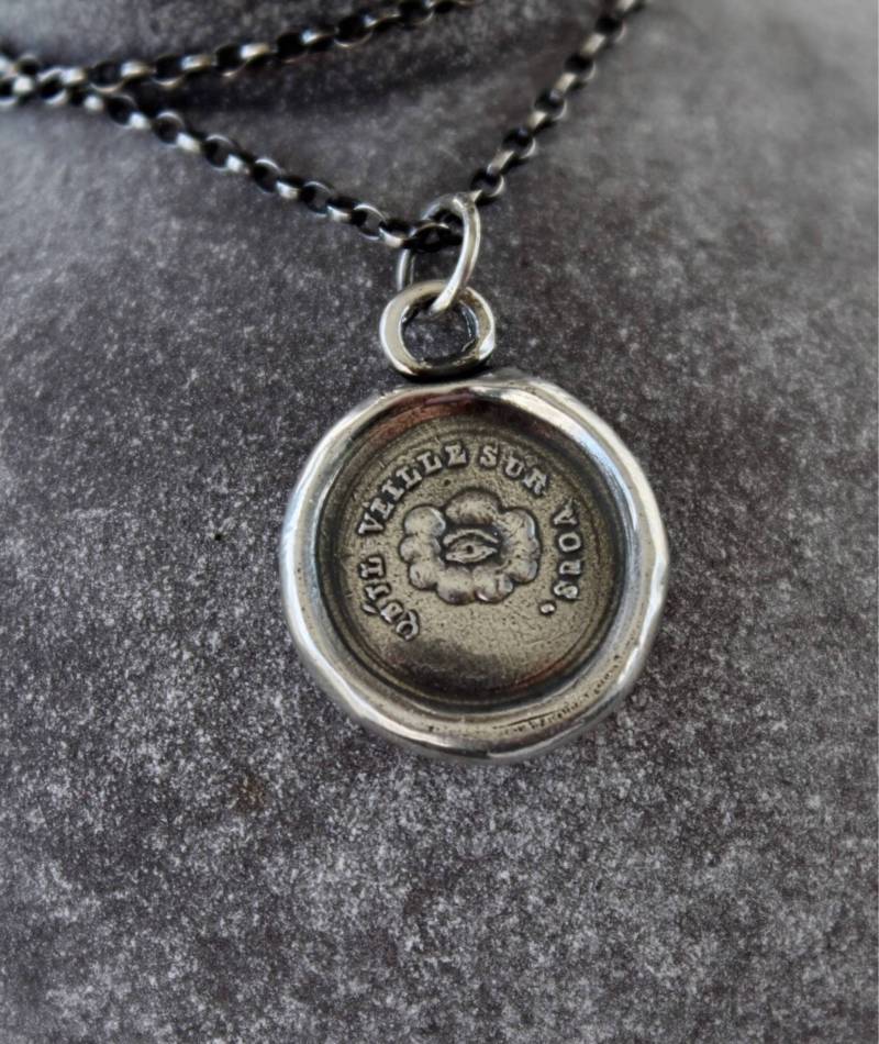 Schutzanhänger, Christlicher Religiöser Segen, Sterling Antik Wachs Buchstaben Siegelabdruck Schutzanhänger, Christlicher Religiöser Segen, Sterling Antik Wachs Buchstaben Siegelabdruck von SWALKDESIGNS