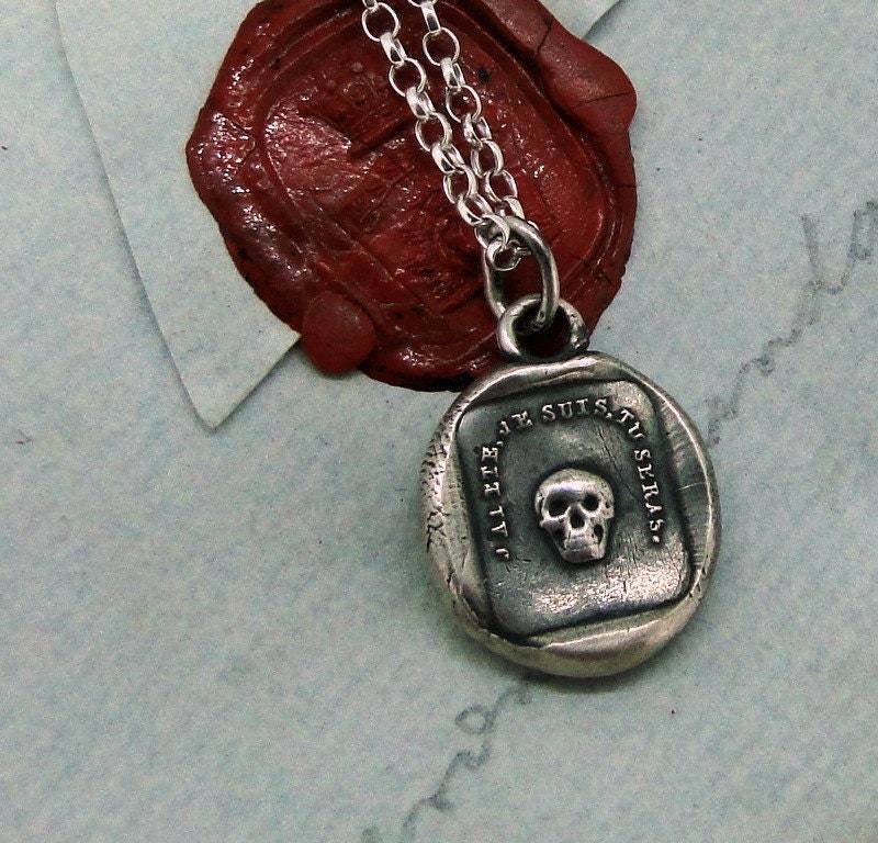 Totenkopf Halskette - Sterling Skull Wachs Siegel Anhänger "As You Are So Once Was I'. Memento Mori. Antikes Buchstaben Siegel Totenkopf Halskette - Sterling Skull Wachs Siegel Anhänger "As You Are So Once Was I'. Memento Mori. Antikes Buchstaben Siegel von SWALKDESIGNS