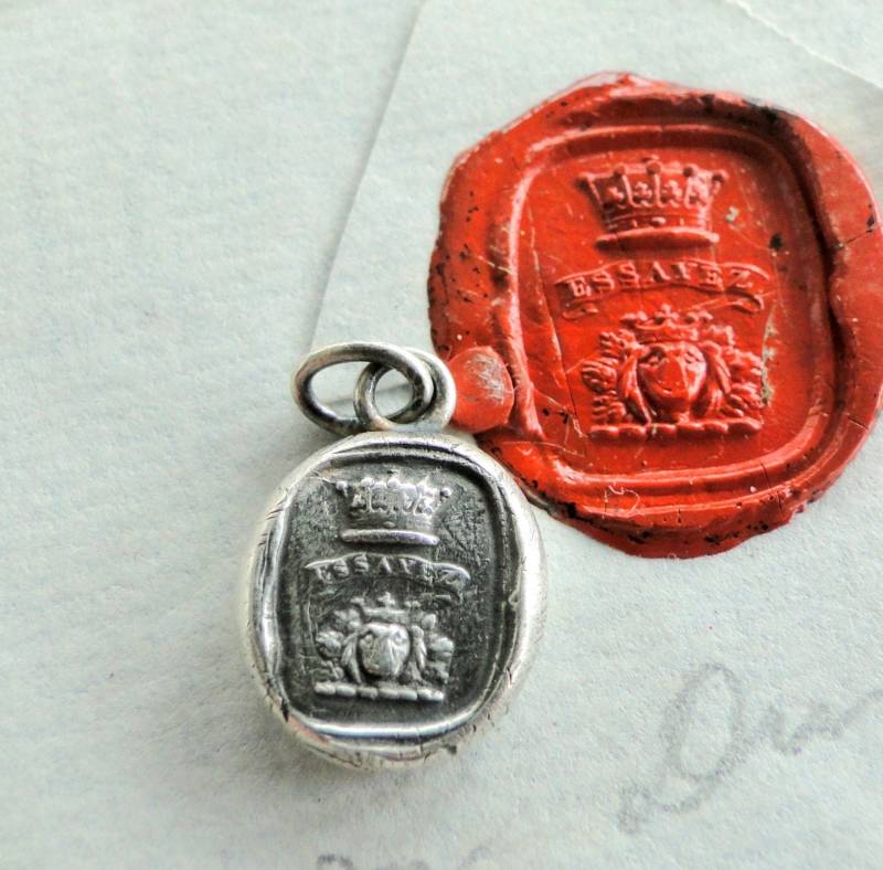 Versuchen Essayez. ... Wachssiegel Schmuck, Sterlingsilber Wappen. Heraldik Antikes Wappen Versuchen Essayez. ... Wachssiegel Schmuck, Sterlingsilber Wappen. Heraldik Antikes Wappen von SWALKDESIGNS